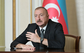 Prezident türkiyəli nazirlərlə atəşkəsə nəzarət mərkəzini müzakirə etdi